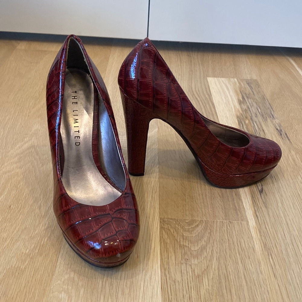 Reptile print heels